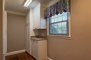 315 W Edinborough Ave, Raeford, NC 28376 - Photo 35