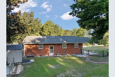 321 Lansdowne Road, Fayetteville, NC 28314 - Photo 37