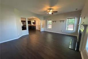 438 Roanoke Dr, Raeford, NC 28376 - Photo 7