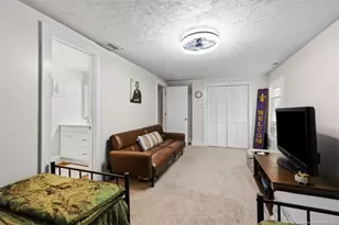 215 N Virginia Dr, Fayetteville, NC 28305 - Photo 29