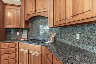 7011 Surrey Rd, Fayetteville, NC 28306 - Photo 21