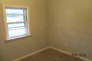 404 W Harnett St, Dunn, NC 28334 - Photo 7