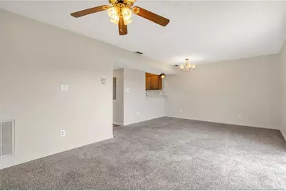 401 Kirkcaldy Court, Fayetteville, NC 28314 - Photo 9