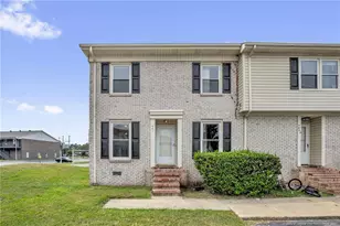 401 Kirkcaldy Ct, Fayetteville, NC 28314 - Photo 1