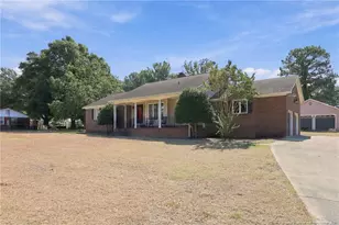 208 Nielsen Dr, Fayetteville, NC 28306 - Photo 5