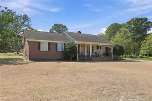 208 Nielsen Dr, Fayetteville, NC 28306 - Photo 3