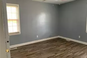 602 5th St, Bladenboro, NC 28320 - Photo 7