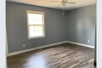 602 5th Street, Bladenboro, NC 28320 - Photo 5