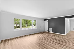 906 Shannon Dr, Fayetteville, NC 28303 - Photo 5