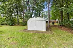 906 Shannon Dr, Fayetteville, NC 28303 - Photo 17