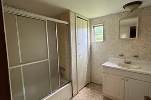 1728 Strickland Bridge Rd, Fayetteville, NC 28304 - Photo 5
