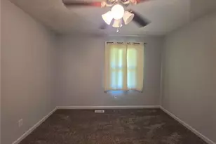 6805 Timbercroft Ln, Fayetteville, NC 28314 - Photo 25