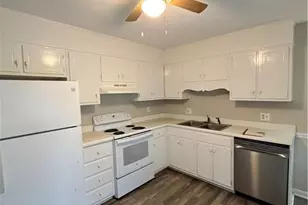 1982 Aspen Cir, Fayetteville, NC 28304 - Photo 7