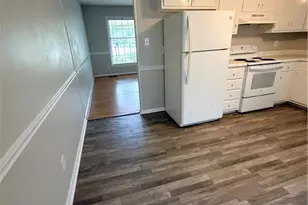 1982 Aspen Cir, Fayetteville, NC 28304 - Photo 5