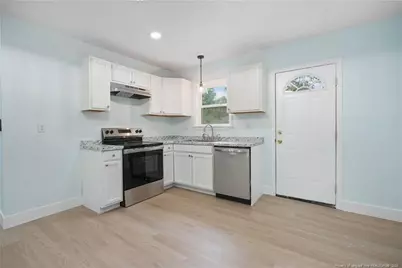 5210 Catalpa Road, Fayetteville, NC 28304 - Photo 9