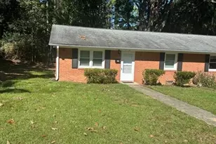 1005 Willow St, Fayetteville, NC 28303 - Photo 1