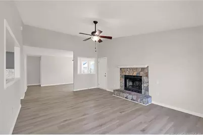 827 Windingwood Place, Hope Mills, NC 28348 - Photo 5