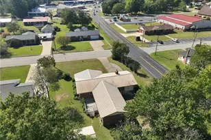 100 E C St, Erwin, NC 28339 - Photo 9