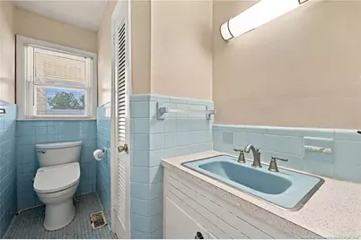 100 E C Street, Erwin, NC 28339 - Photo 17
