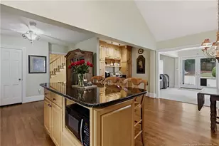 326 W Park Dr, Fayetteville, NC 28305 - Photo 15