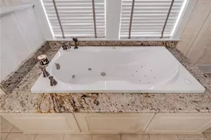 326 W Park Dr, Fayetteville, NC 28305 - Photo 29