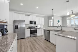 4828 McKinnon Farm Rd, Fayetteville, NC 28304 - Photo 11