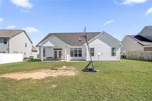 4828 McKinnon Farm Rd, Fayetteville, NC 28304 - Photo 29