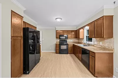7721 Scottsdale Drive, Fayetteville, NC 28314 - Photo 19