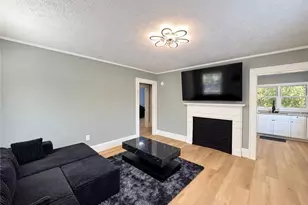 1049 Winslow St, Fayetteville, NC 28306 - Photo 3