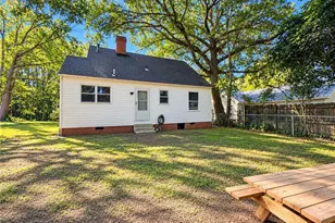 1049 Winslow St, Fayetteville, NC 28306 - Photo 11