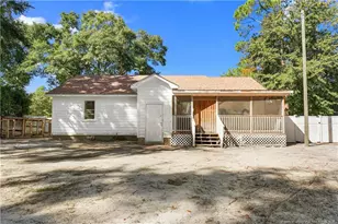 115 Best St, Raeford, NC 28376 - Photo 17
