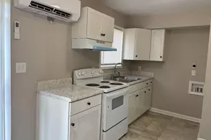 1009 Cain Rd, Fayetteville, NC 28303 - Photo 5