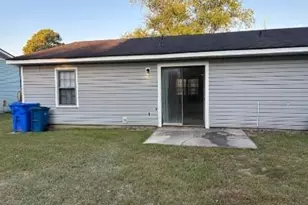 1309 Ireland St, Fayetteville, NC 28304 - Photo 13