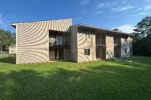 1123 Southwood Dr, Fayetteville, NC 28304 - Photo 1
