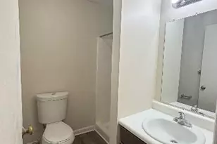 1123 Southwood Dr, Fayetteville, NC 28304 - Photo 5