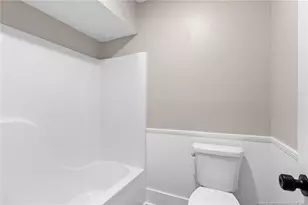1655 Kara Ct, Fayetteville, NC 28304 - Photo 17
