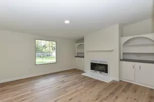 5524 Gilcrest Sands Dr, Hope Mills, NC 28348 - Photo 3