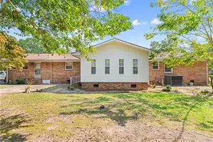 700 E Harnett St, Dunn, NC 28334 - Photo 21