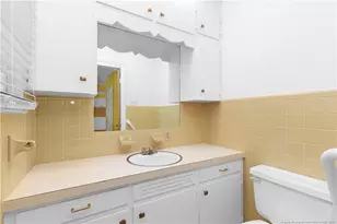 700 E Harnett St, Dunn, NC 28334 - Photo 11