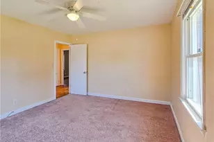 5128 Redwood Dr, Fayetteville, NC 28304 - Photo 37