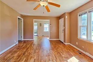5128 Redwood Dr, Fayetteville, NC 28304 - Photo 7