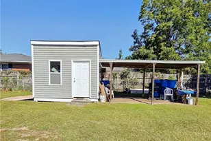 5128 Redwood Dr, Fayetteville, NC 28304 - Photo 45