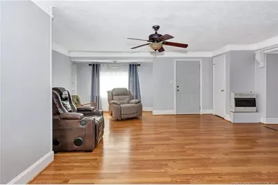 1015 E 10th Street, Lumberton, NC 28358 - Photo 5