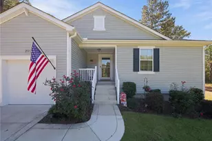253 Mildred Wy, Aberdeen, NC 28315 - Photo 3