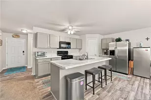 253 Mildred Wy, Aberdeen, NC 28315 - Photo 7