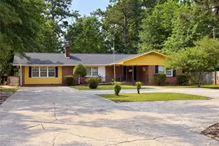 1446 Pamalee Dr, Fayetteville, NC 28303 - Photo 1