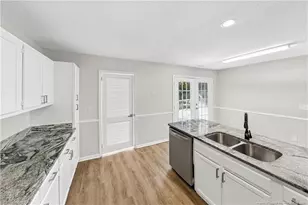 836 Chevy Chase St, Fayetteville, NC 28306 - Photo 7