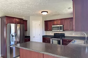 220 Audobon Dr, Raeford, NC 28376 - Photo 7