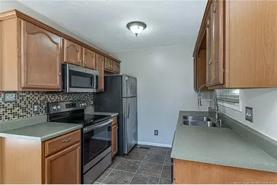 3019 Woolard Drive, Hope Mills, NC 28348 - Photo 7