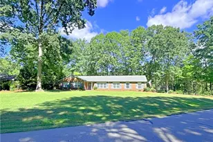 1904 Lord Ashley Dr, Sanford, NC 27330 - Photo 3